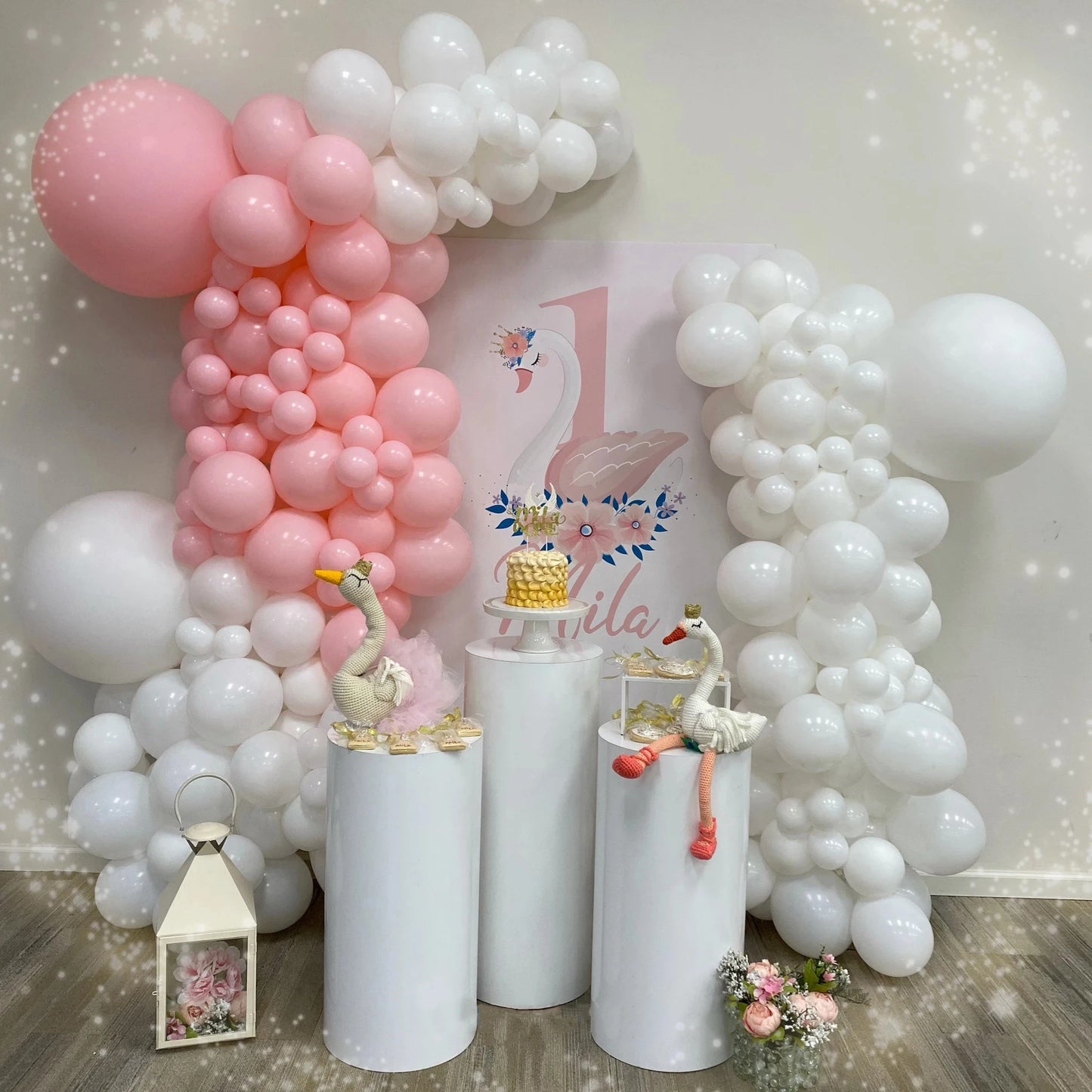 NONECN White Cylinder Table Pedestal Stands For Wedding Backdrops