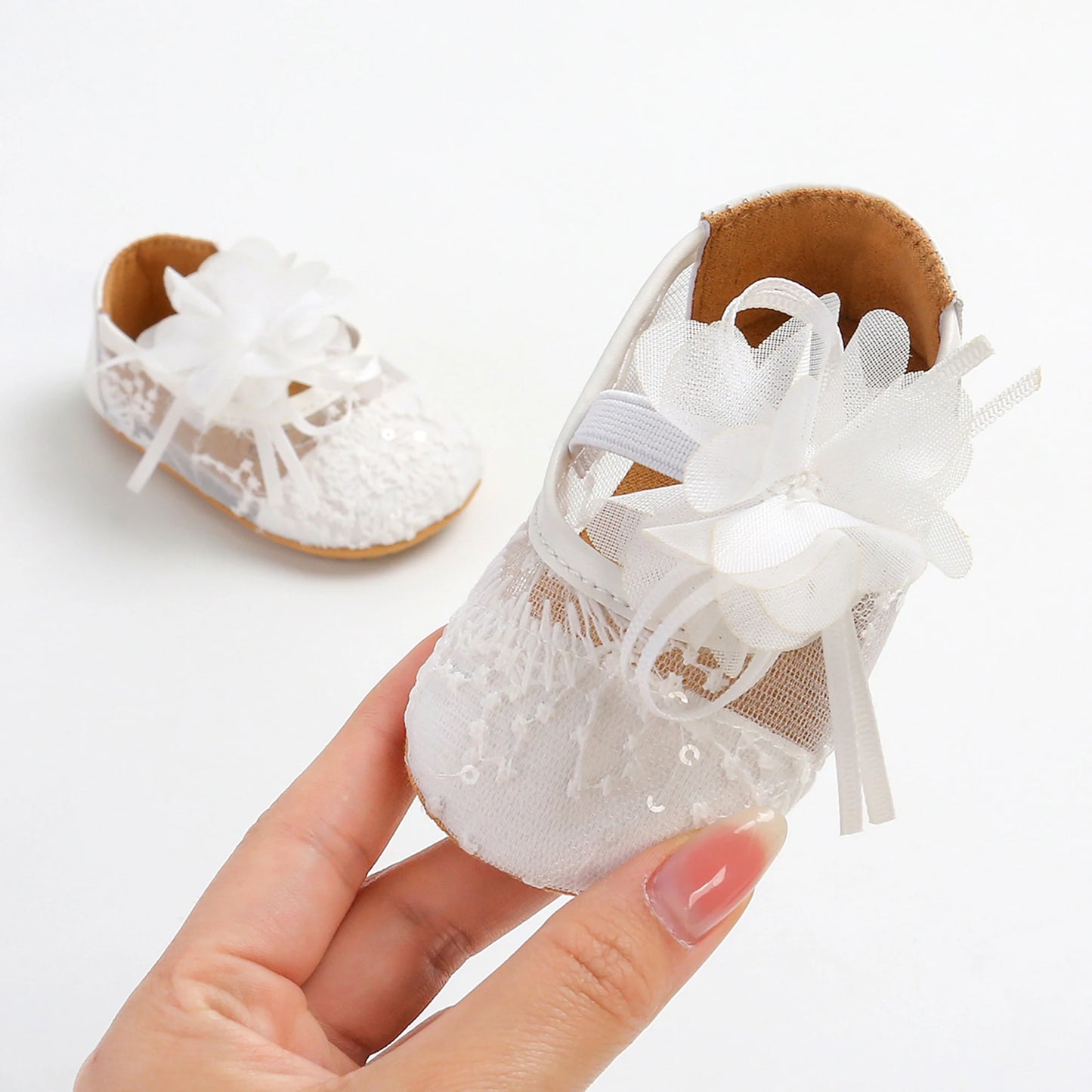 Adorable Toddler Girls Floral Mary Jane Shoes with Non-Slip Sole Soft Close Toe Walking Shoes for Little Princesses