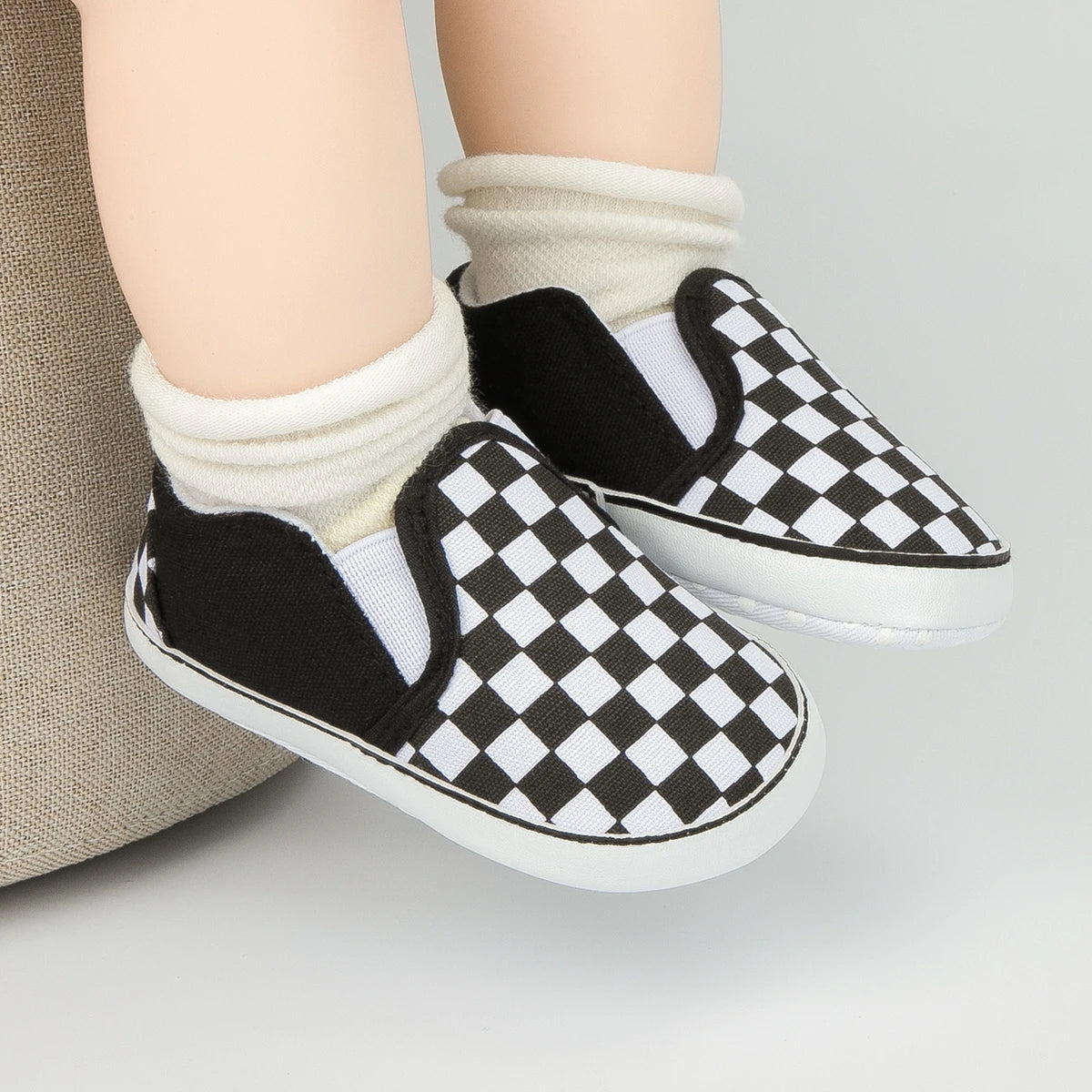 Non-slip Indoor Toddler Infants First Walkers Crib Shoes Casual Sneakers Shoes New Baby Casual Shoes Baby Boys Girls Soft-Sole